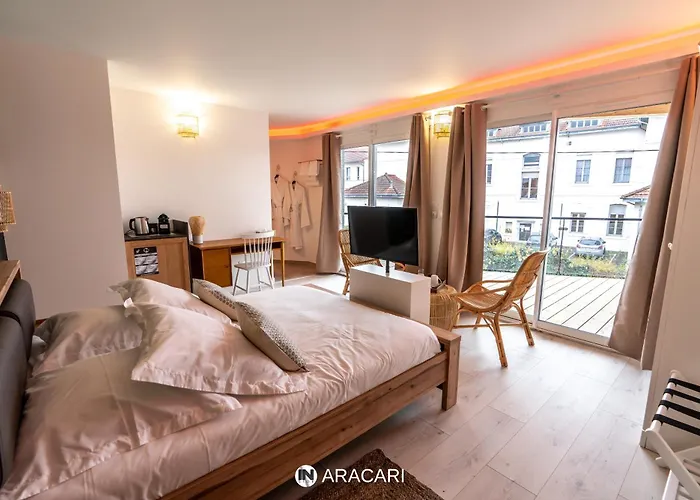 Aracari Bed and breakfast