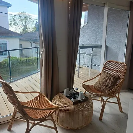 Aracari Bed & Breakfast Villars-les-Dombes