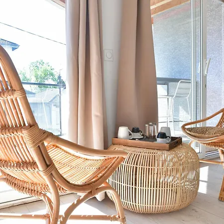 Hotel Aracari, Clim, Balneo, Terrasse - Parc Des Oiseaux Villars-les-Dombes